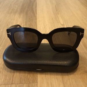 Tom Ford Unisex sunglasses